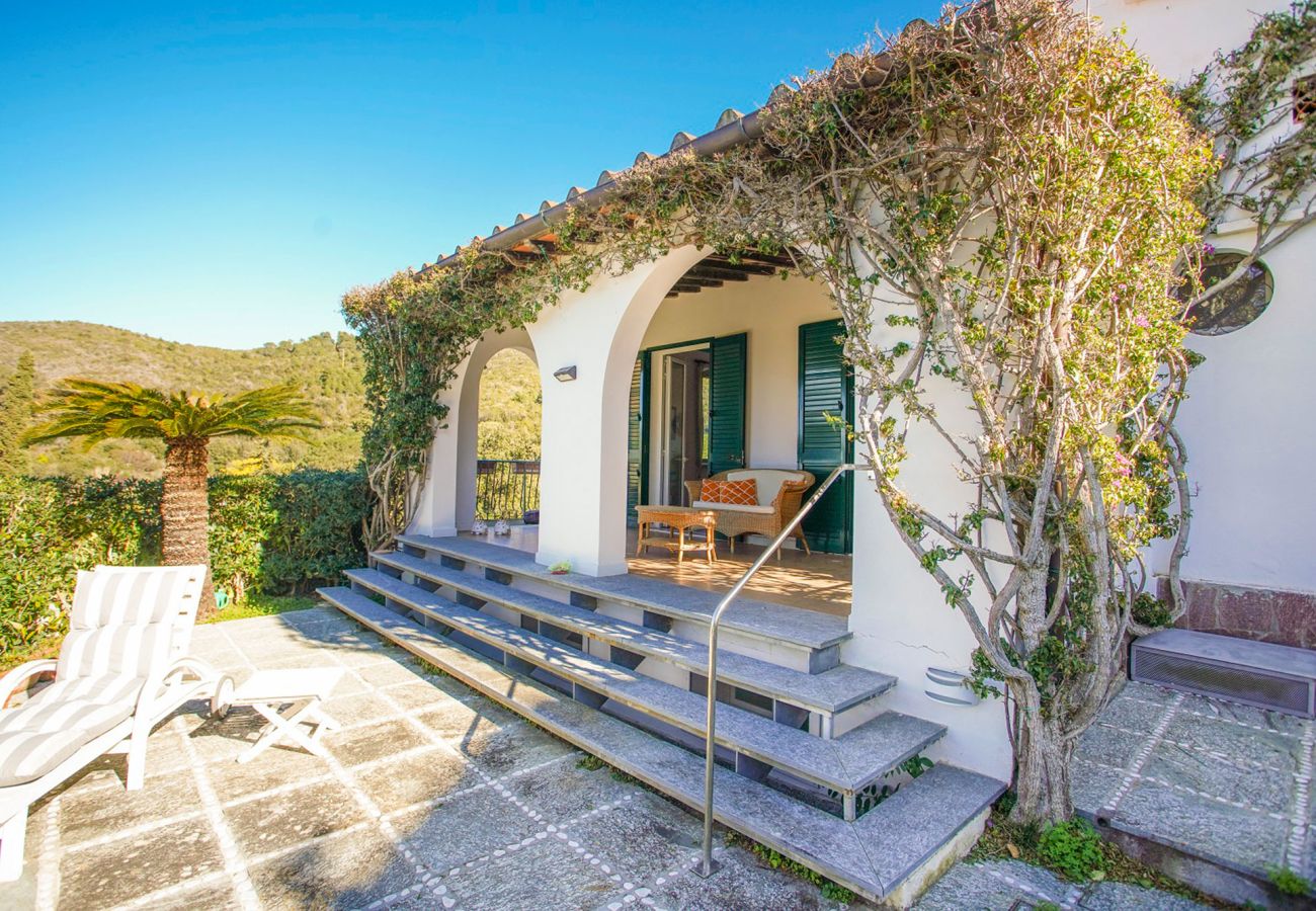 Ferienwohnung in Portoferraio - Villa Ferraja - Quadrilocale